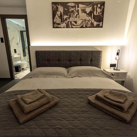 Frourio Lodge Α2 Larissa Luaran gambar