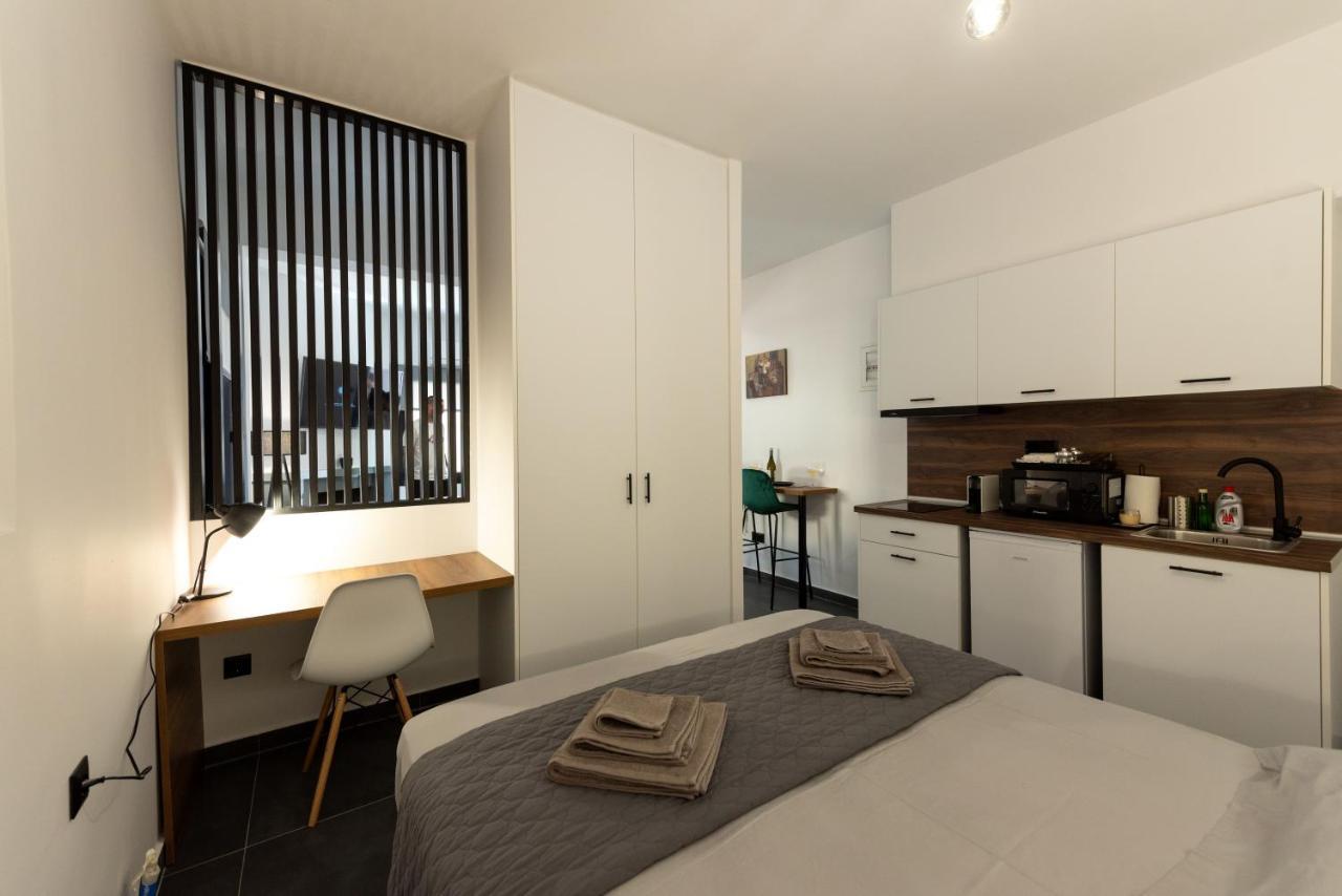 Frourio Lodge Α2 Larissa Luaran gambar