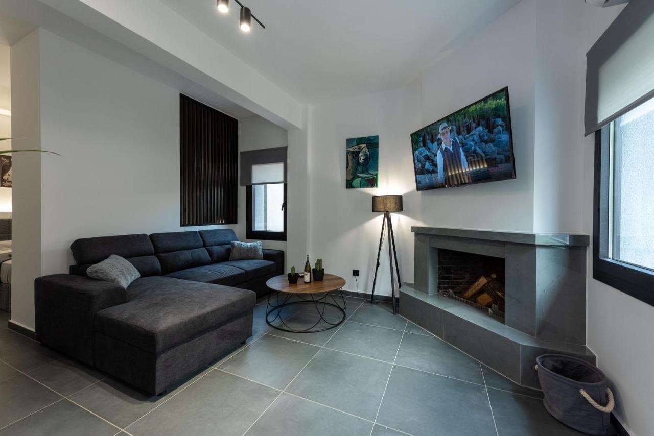 Frourio Lodge Α2 Larissa Luaran gambar