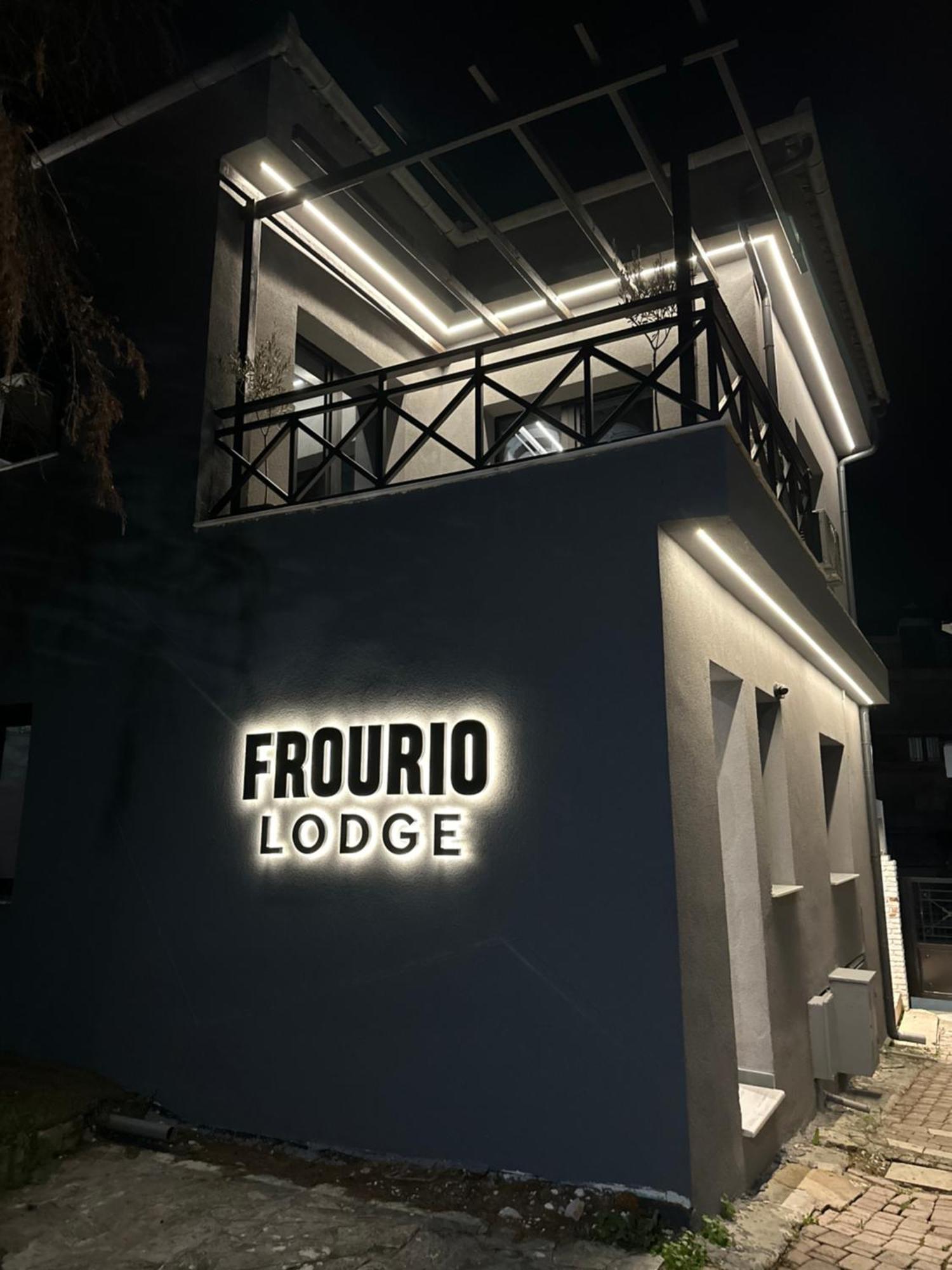 Frourio Lodge Α2 Larissa Luaran gambar